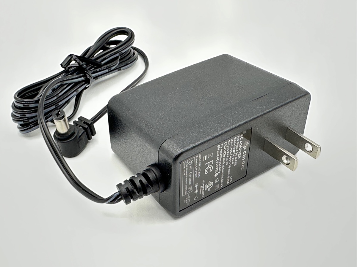 RPC System Kit Gen 2 AC/DC power adapter