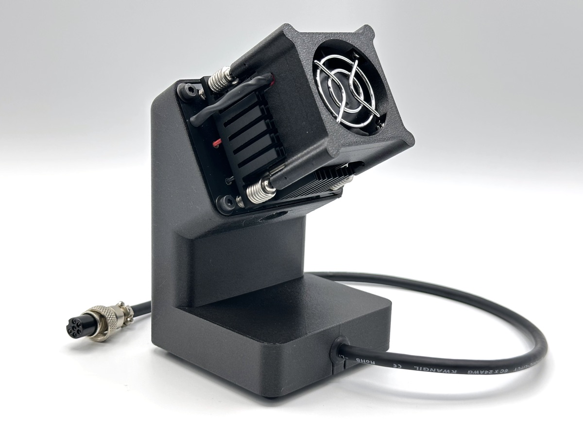 RPC Syringe Heater/Cooler Gen 2 front three-quarter view