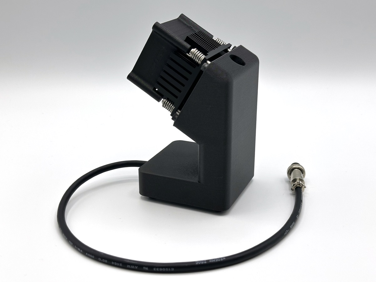 RPC Syringe Heater/Cooler Gen 2 rear three-quarter view